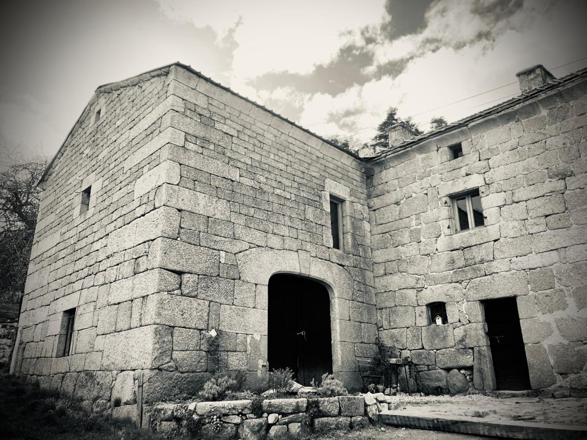 Chambres Et Tables D'Hotes - Les Ateliers De Pontajou - Pelerin Navette Gratuite A Saugues Venteuges Exterior foto