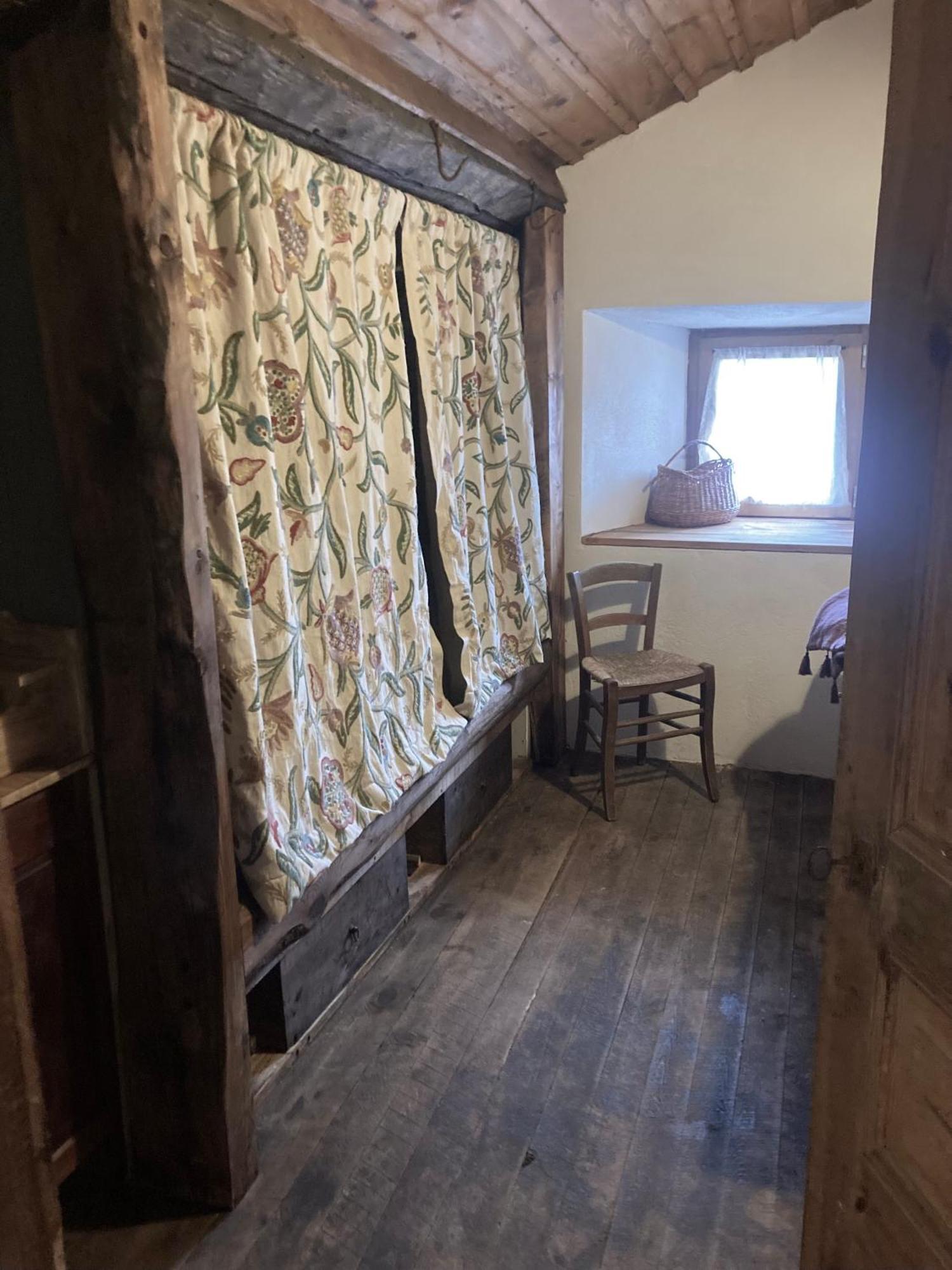 Chambres Et Tables D'Hotes - Les Ateliers De Pontajou - Pelerin Navette Gratuite A Saugues Venteuges Exterior foto